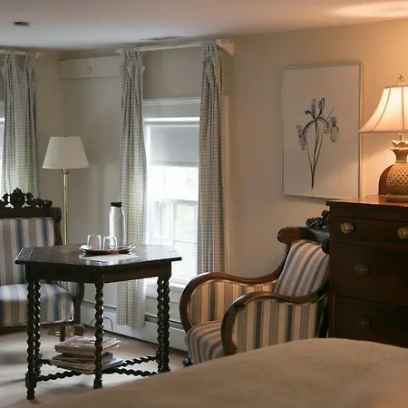 Bridgehampton Inn-2